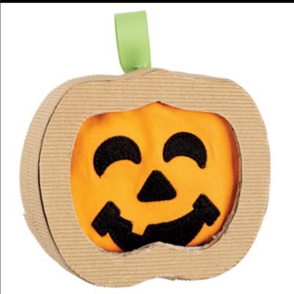 πMud Pie- Onesie 0 to 6 months- NIB π - Picture 2 of 2